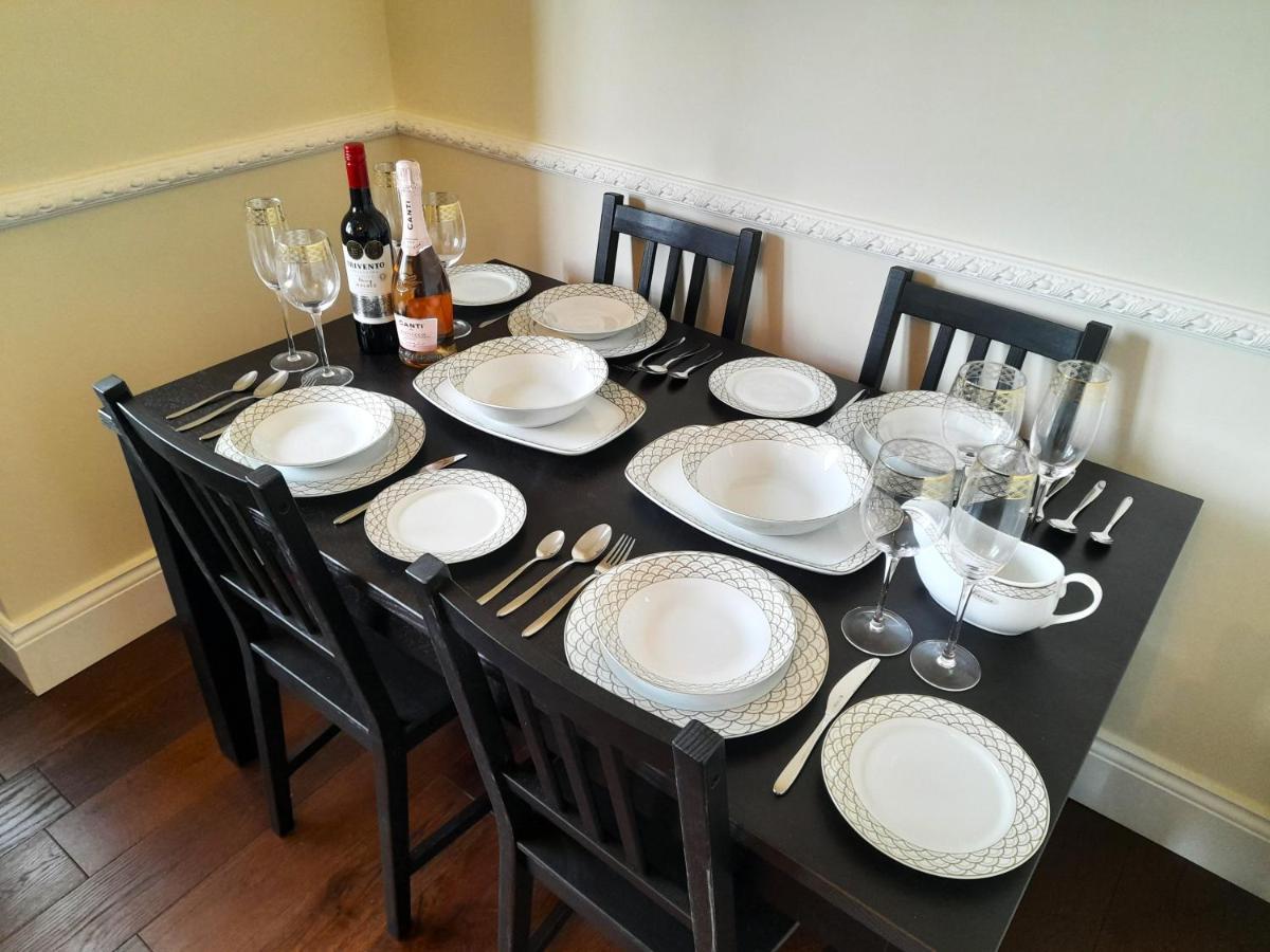 Kirkcudbright Holiday Apartments - Apartment E ภายนอก รูปภาพ