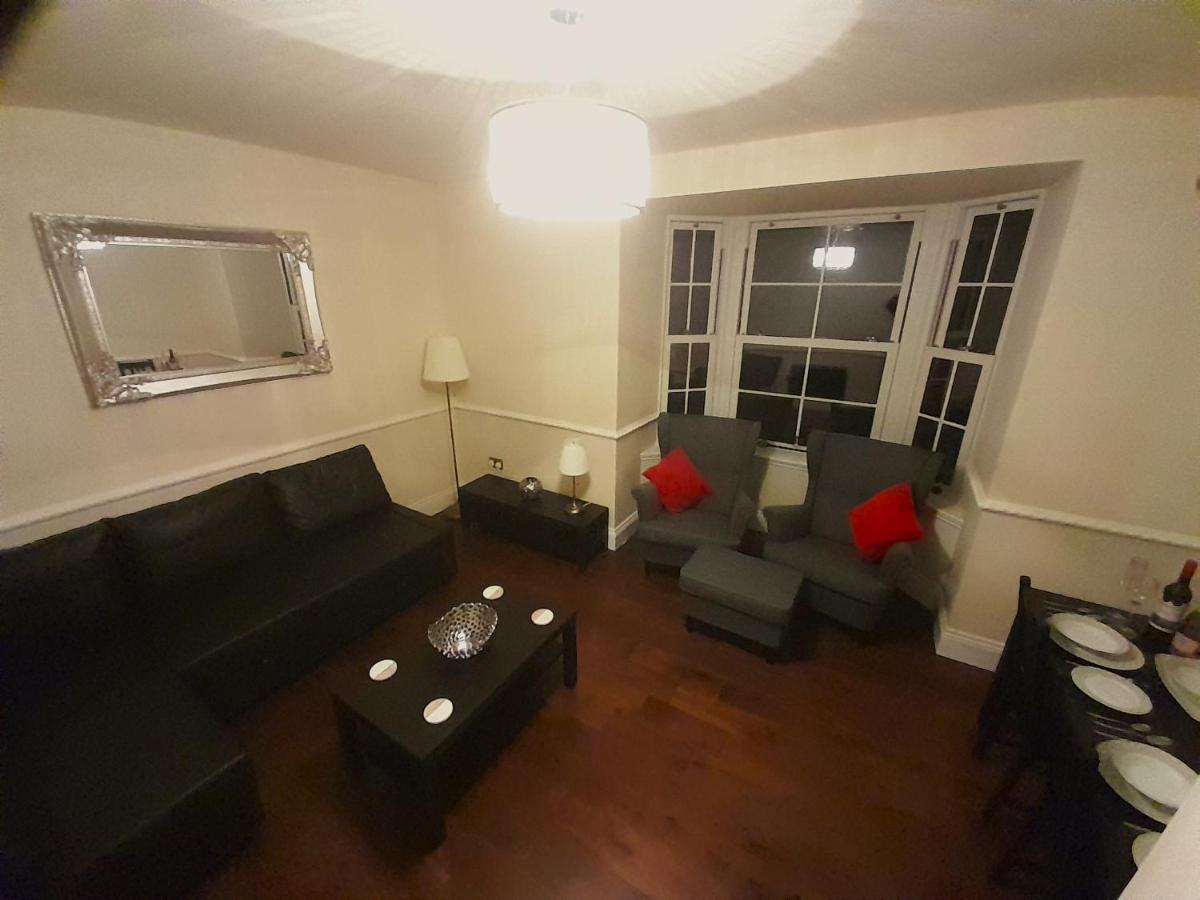 Kirkcudbright Holiday Apartments - Apartment E ภายนอก รูปภาพ