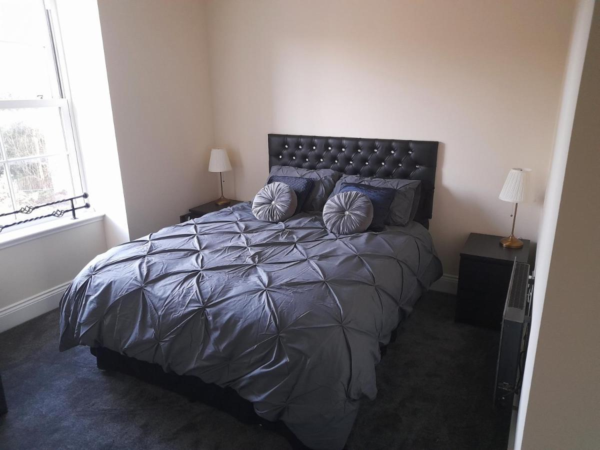 Kirkcudbright Holiday Apartments - Apartment E ภายนอก รูปภาพ